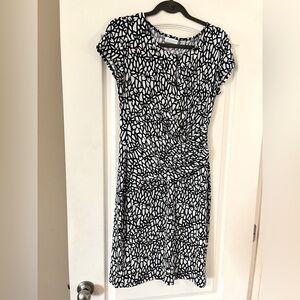 New York & Co Black & White Stretchy Mid Length Dress Women’s Size Small